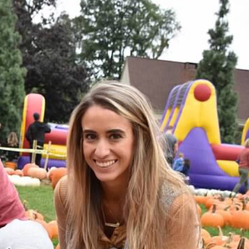 Meet your Posher, Stephanie